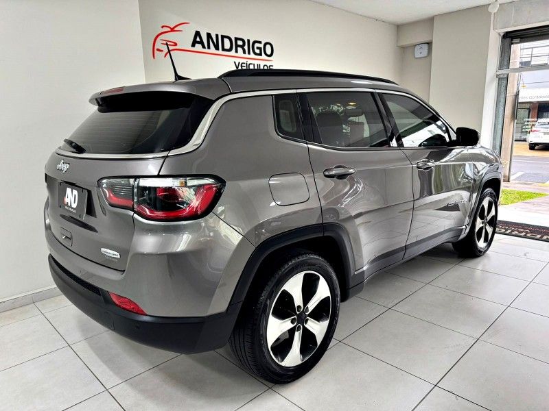 JEEP COMPASS 2.0 16V LONGITUDE 2018/2018 ANDRIGO VEÍCULOS CAXIAS DO SUL / Carros no Vale