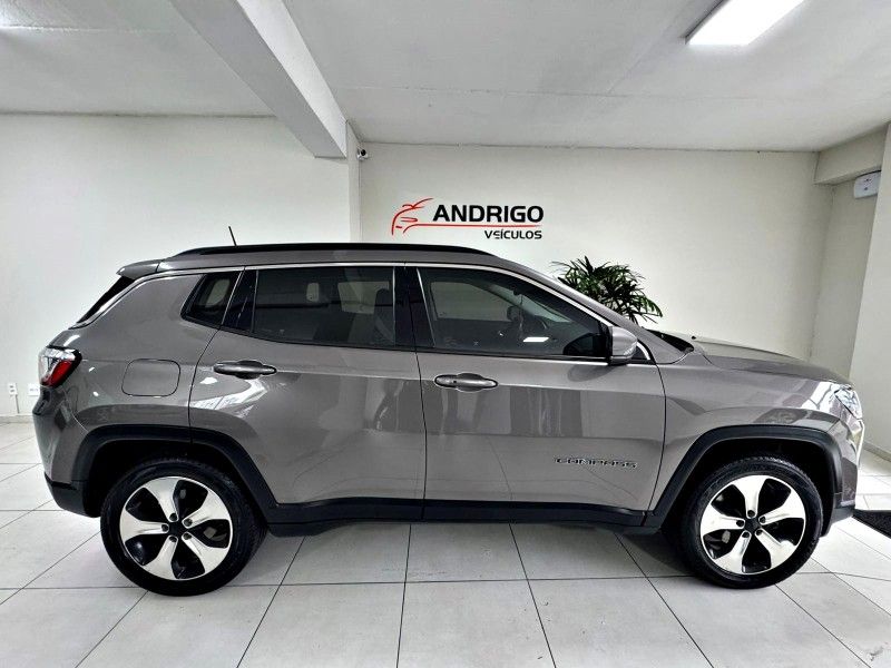 JEEP COMPASS 2.0 16V LONGITUDE 2018/2018 ANDRIGO VEÍCULOS CAXIAS DO SUL / Carros no Vale