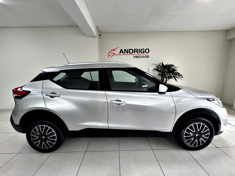 NISSAN KICKS 1.6 16V S XTRONIC 2018/2018 ANDRIGO VEÍCULOS CAXIAS DO SUL / Carros no Vale