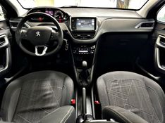 PEUGEOT 208 1.6 GRIFFE 16V 2014/2015 ANDRIGO VEÍCULOS CAXIAS DO SUL / Carros no Vale