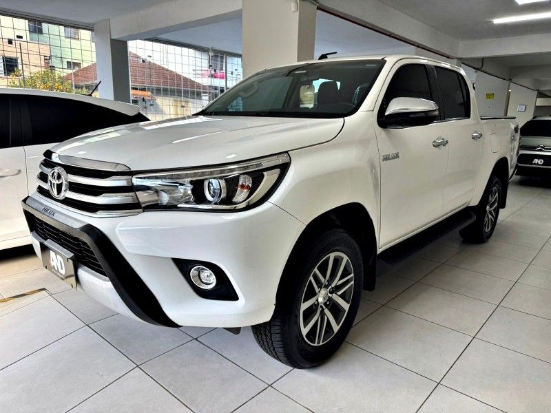 TOYOTA HILUX 2.8 SRX 4X4 CD 16V 2018/2018 ANDRIGO VEÍCULOS CAXIAS DO SUL / Carros no Vale