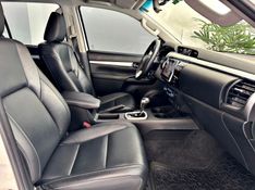 TOYOTA HILUX 2.8 SRX 4X4 CD 16V 2018/2018 ANDRIGO VEÍCULOS CAXIAS DO SUL / Carros no Vale