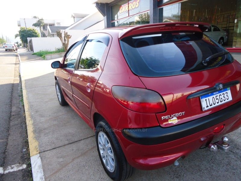 PEUGEOT 206 1.0 SOLEIL 16V 2004/2004 BOURSCHEID CARROS E MOTOS SANTA CLARA DO SUL / Carros no Vale