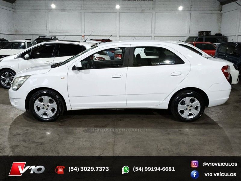 CHEVROLET COBALT 1.4 MPFI LT 8V 2012/2012 V10 VEÍCULOS CAXIAS DO SUL / Carros no Vale