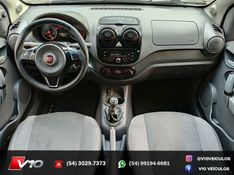 FIAT PALIO 1.4 MPI ATTRACTIVE 8V 2012/2013 V10 VEÍCULOS CAXIAS DO SUL / Carros no Vale
