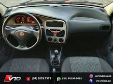 FIAT SIENA 1.0 MPI FIRE 8V 2010/2011 V10 VEÍCULOS CAXIAS DO SUL / Carros no Vale