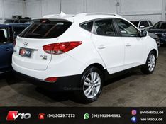 HYUNDAI IX35 2.0 MPFI GLS 16V 2015/2016 V10 VEÍCULOS CAXIAS DO SUL / Carros no Vale
