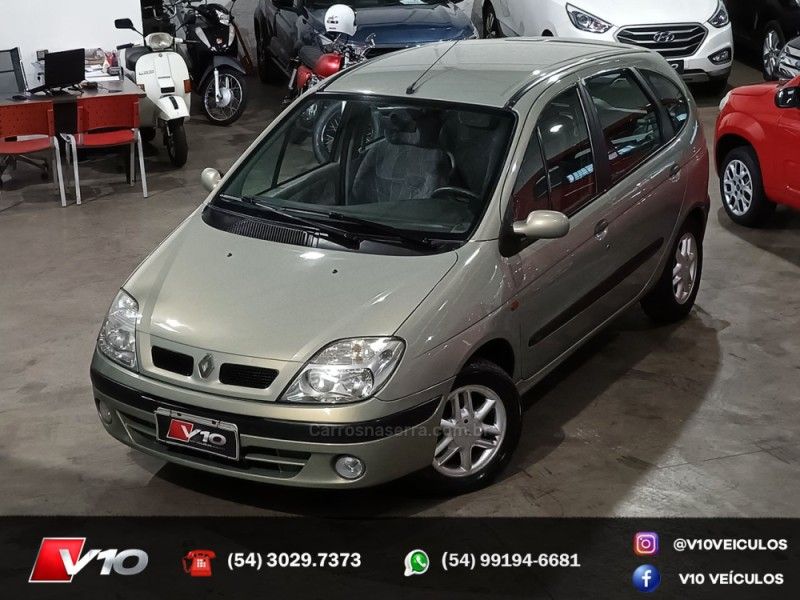 RENAULT SCÉNIC 1.6 RXE 16V 2001/2001 V10 VEÍCULOS CAXIAS DO SUL / Carros no Vale