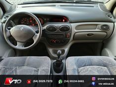 RENAULT SCÉNIC 1.6 RXE 16V 2001/2001 V10 VEÍCULOS CAXIAS DO SUL / Carros no Vale