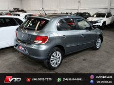 VOLKSWAGEN GOL 1.6 MI 8V G.V 2011/2012 V10 VEÍCULOS CAXIAS DO SUL / Carros no Vale