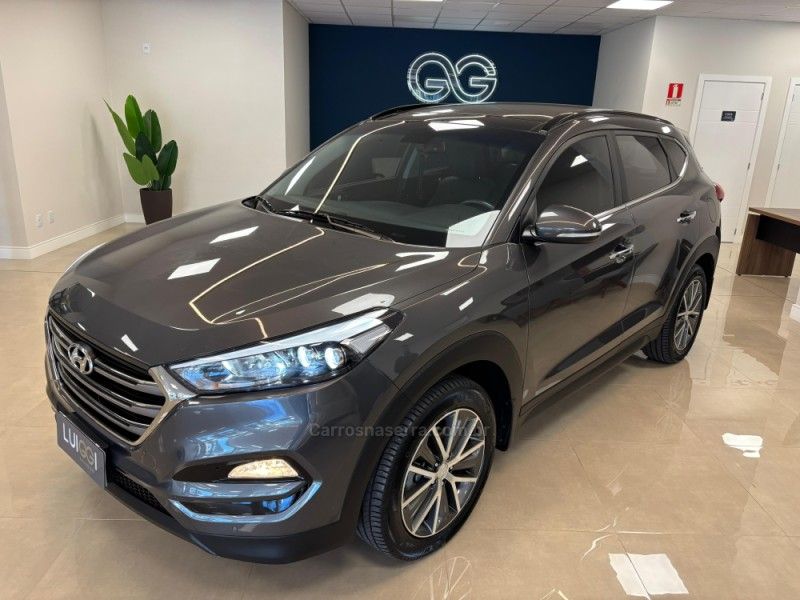 HYUNDAI TUCSON 1.6 16V T-GDI LIMITED ECOSHIFT 2021/2022 LUIGGI AUTOMÓVEIS CARLOS BARBOSA / Carros no Vale