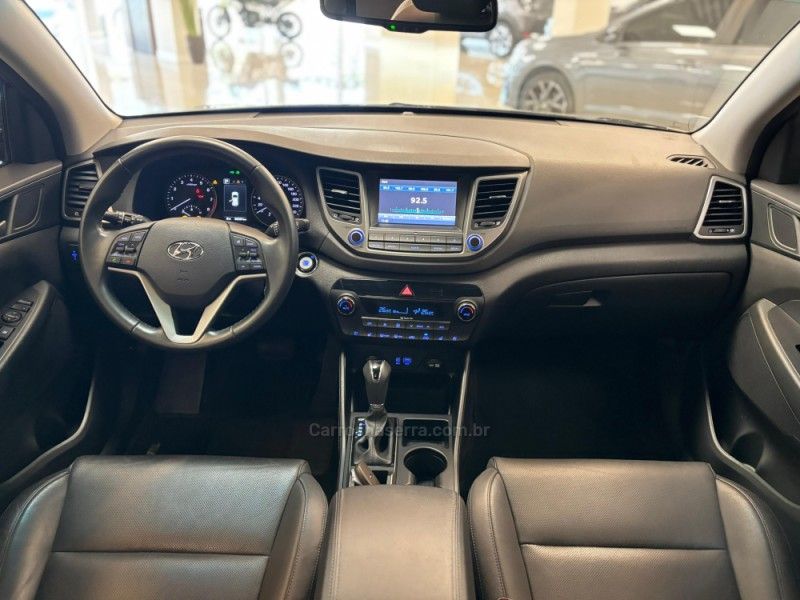 HYUNDAI TUCSON 1.6 16V T-GDI LIMITED ECOSHIFT 2021/2022 LUIGGI AUTOMÓVEIS CARLOS BARBOSA / Carros no Vale