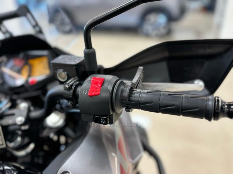 KAWASAKI VERSYS 300 TOURER 2021/2021 LUIGGI AUTOMÓVEIS CARLOS BARBOSA / Carros no Vale