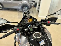 KAWASAKI VERSYS 300 TOURER 2021/2021 LUIGGI AUTOMÓVEIS CARLOS BARBOSA / Carros no Vale
