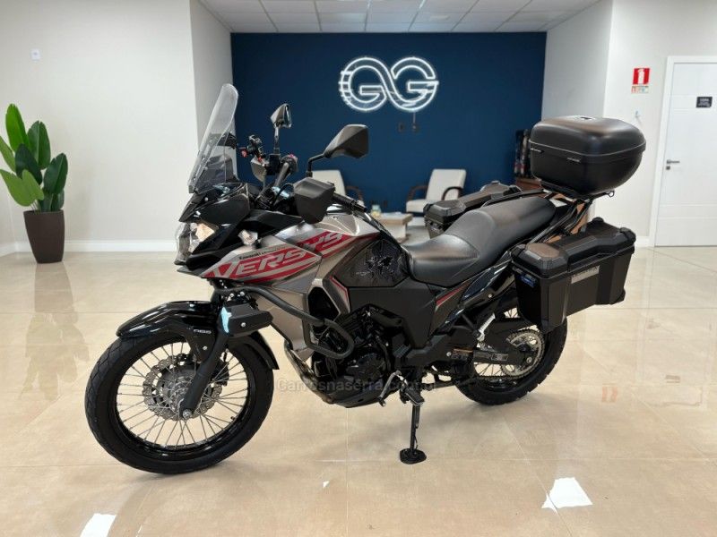 KAWASAKI VERSYS 300 TOURER 2021/2021 LUIGGI AUTOMÓVEIS CARLOS BARBOSA / Carros no Vale