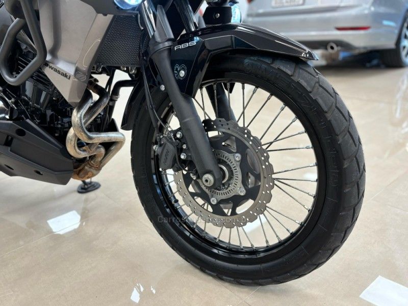 KAWASAKI VERSYS 300 TOURER 2021/2021 LUIGGI AUTOMÓVEIS CARLOS BARBOSA / Carros no Vale