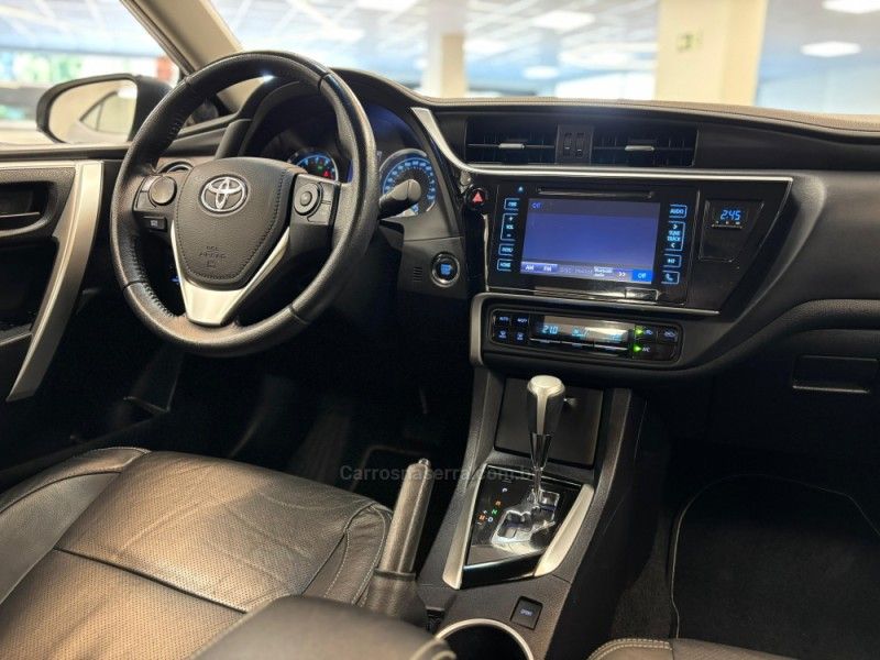 TOYOTA COROLLA 2.0 XEI 16V 2018/2019 LUIGGI AUTOMÓVEIS CARLOS BARBOSA / Carros no Vale