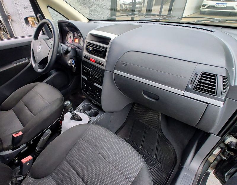 Fiat Idea ELX 1.4 Mpi Fire 8V 2007/2008 RENNER AUTOMÓVEIS LAJEADO / Carros no Vale