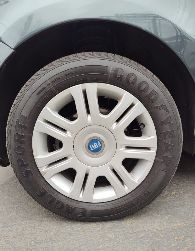 Fiat Idea ELX 1.4 Mpi Fire 8V 2007/2008 RENNER AUTOMÓVEIS LAJEADO / Carros no Vale