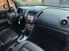 CHEVROLET TRACKER LTZ 1.8 16V 4×2 2014/2015 RENNER AUTOMÓVEIS LAJEADO / Carros no Vale