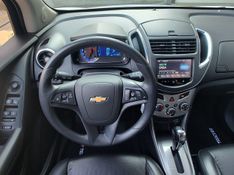 CHEVROLET TRACKER LTZ 1.8 16V 4×2 2014/2015 RENNER AUTOMÓVEIS LAJEADO / Carros no Vale