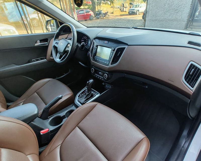Hyundai Creta Prestige 2.0 16V 2017/2017 RENNER AUTOMÓVEIS LAJEADO / Carros no Vale