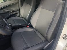 VOLKSWAGEN VOYAGE 1.0 12V 2022/2023 RENNER AUTOMÓVEIS LAJEADO / Carros no Vale