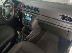 VOLKSWAGEN VOYAGE 1.0 12V 2022/2023 RENNER AUTOMÓVEIS LAJEADO / Carros no Vale