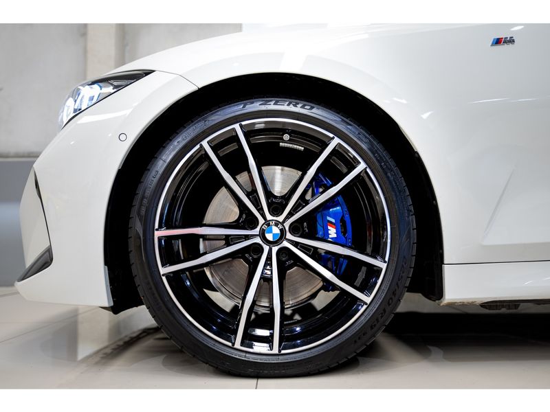 BMW 320i 2.0 16V TURBO M SPORT 2024/2024 PASTORE CAR COLLECTION BENTO GONÇALVES / Carros no Vale