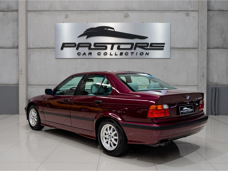 BMW 328i 2.8 SEDAN 24V 1996/1996 PASTORE CAR COLLECTION BENTO GONÇALVES / Carros no Vale