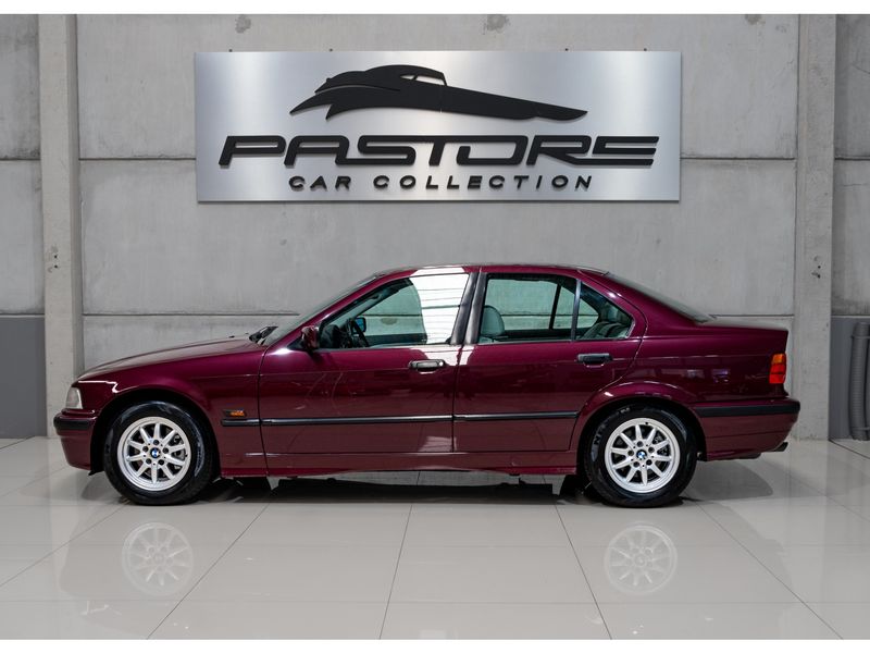 BMW 328i 2.8 SEDAN 24V 1996/1996 PASTORE CAR COLLECTION BENTO GONÇALVES / Carros no Vale