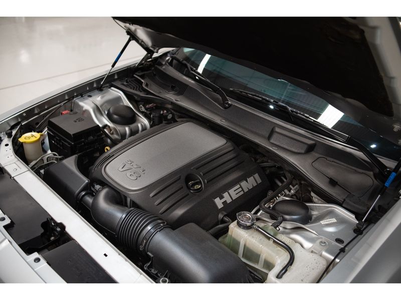 CHRYSLER 300 C 5.7 HEMI SEDAN V8 16V 2008/2009 PASTORE CAR COLLECTION BENTO GONÇALVES / Carros no Vale