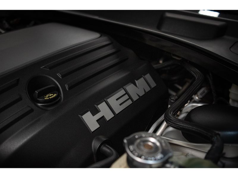 CHRYSLER 300 C 5.7 HEMI SEDAN V8 16V 2008/2009 PASTORE CAR COLLECTION BENTO GONÇALVES / Carros no Vale