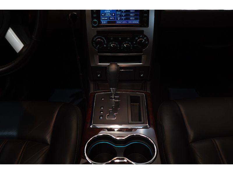 CHRYSLER 300 C 5.7 HEMI SEDAN V8 16V 2008/2009 PASTORE CAR COLLECTION BENTO GONÇALVES / Carros no Vale