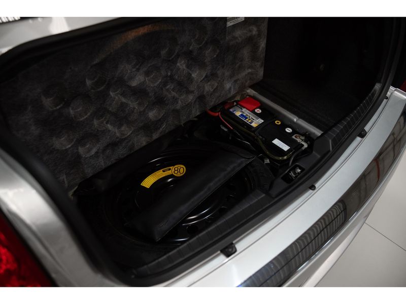 CHRYSLER 300 C 5.7 HEMI SEDAN V8 16V 2008/2009 PASTORE CAR COLLECTION BENTO GONÇALVES / Carros no Vale