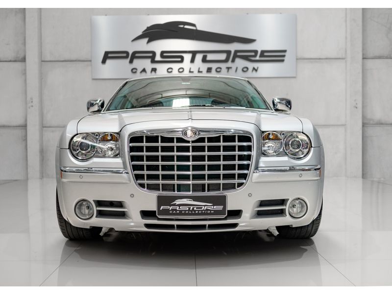 CHRYSLER 300 C 5.7 HEMI SEDAN V8 16V 2008/2009 PASTORE CAR COLLECTION BENTO GONÇALVES / Carros no Vale