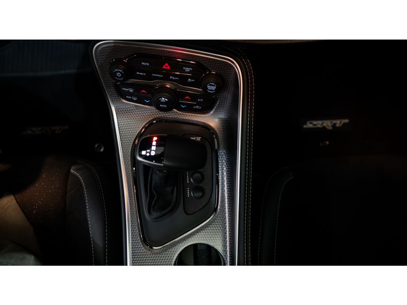 DODGE CHALLENGER 6.2 V8 HEMI SRT HELLCAT TORQUEFLITE 2019/2019 PASTORE CAR COLLECTION BENTO GONÇALVES / Carros no Vale