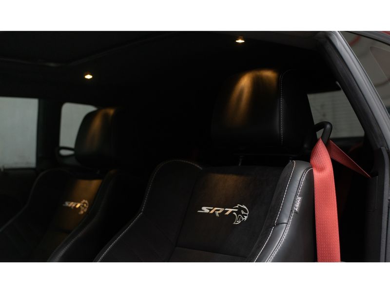DODGE CHALLENGER 6.2 V8 HEMI SRT HELLCAT TORQUEFLITE 2019/2019 PASTORE CAR COLLECTION BENTO GONÇALVES / Carros no Vale