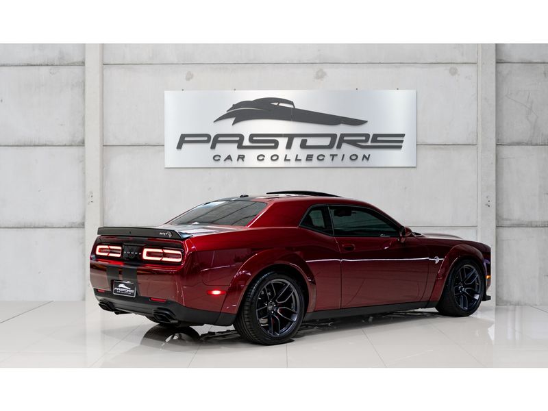 DODGE CHALLENGER 6.2 V8 HEMI SRT HELLCAT TORQUEFLITE 2019/2019 PASTORE CAR COLLECTION BENTO GONÇALVES / Carros no Vale