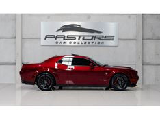 DODGE CHALLENGER 6.2 V8 HEMI SRT HELLCAT TORQUEFLITE 2019/2019 PASTORE CAR COLLECTION BENTO GONÇALVES / Carros no Vale