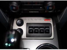 FORD F-150 6.2 SVT RAPTOR 4X4 CD V8 24V 2011/2011 PASTORE CAR COLLECTION BENTO GONÇALVES / Carros no Vale
