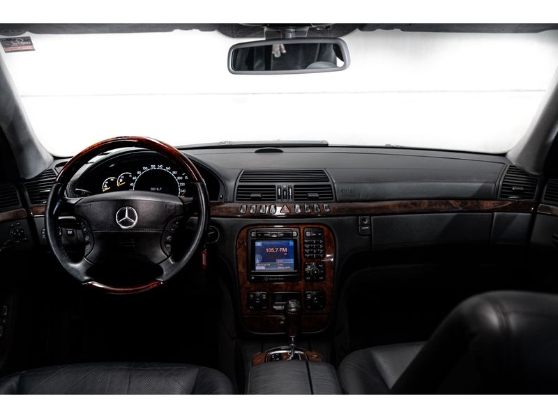 MERCEDES-BENZ S 600 6.0 L V12 2001/2002 PASTORE CAR COLLECTION BENTO GONÇALVES / Carros no Vale