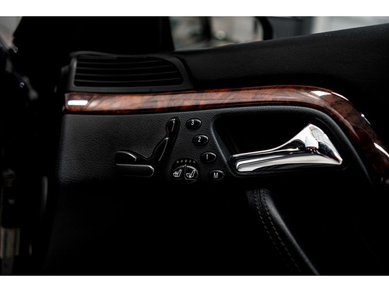 MERCEDES-BENZ S 600 6.0 L V12 2001/2002 PASTORE CAR COLLECTION BENTO GONÇALVES / Carros no Vale