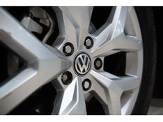 VOLKSWAGEN AMAROK 2.0 TRENDLINE 4X4 CD 16V TURBO INTERCOOLER 2018/2018 PASTORE CAR COLLECTION BENTO GONÇALVES / Carros no Vale