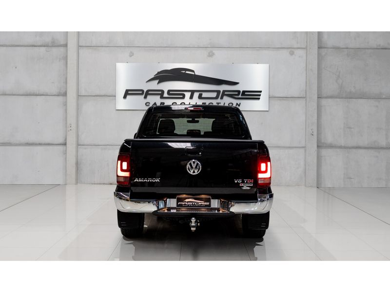 VOLKSWAGEN AMAROK 2.0 TRENDLINE 4X4 CD 16V TURBO INTERCOOLER 2018/2018 PASTORE CAR COLLECTION BENTO GONÇALVES / Carros no Vale