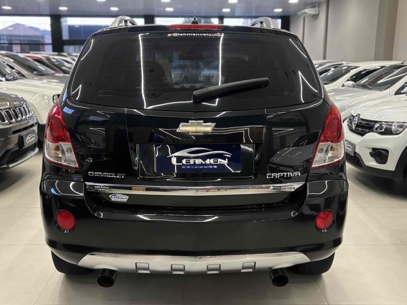 CHEVROLET CAPTIVA 3.0 SFI AWD V6 24V 2010/2011 LEHMEN VEÍCULOS VENÂNCIO AIRES / Carros no Vale
