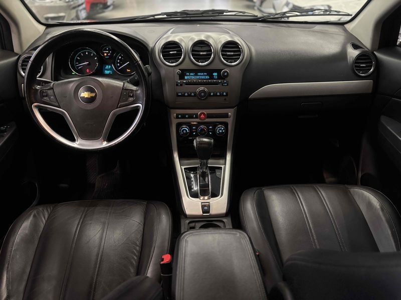 CHEVROLET CAPTIVA 3.0 SFI AWD V6 24V 2010/2011 LEHMEN VEÍCULOS VENÂNCIO AIRES / Carros no Vale