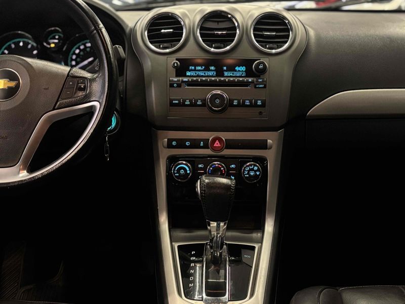 CHEVROLET CAPTIVA 3.0 SFI AWD V6 24V 2010/2011 LEHMEN VEÍCULOS VENÂNCIO AIRES / Carros no Vale