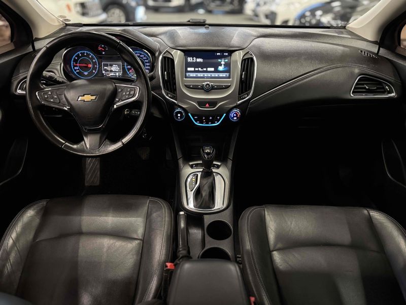 CHEVROLET CRUZE 1.4 TURBO LT 16V 2017/2017 LEHMEN VEÍCULOS VENÂNCIO AIRES / Carros no Vale