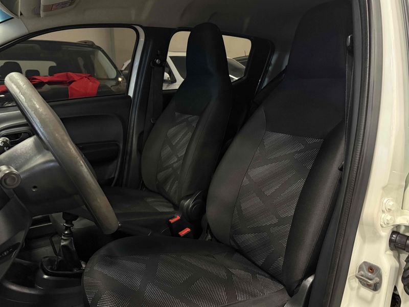 FIAT MOBI 1.0 FIREFLY DRIVE 2019/2019 LEHMEN VEÍCULOS VENÂNCIO AIRES / Carros no Vale